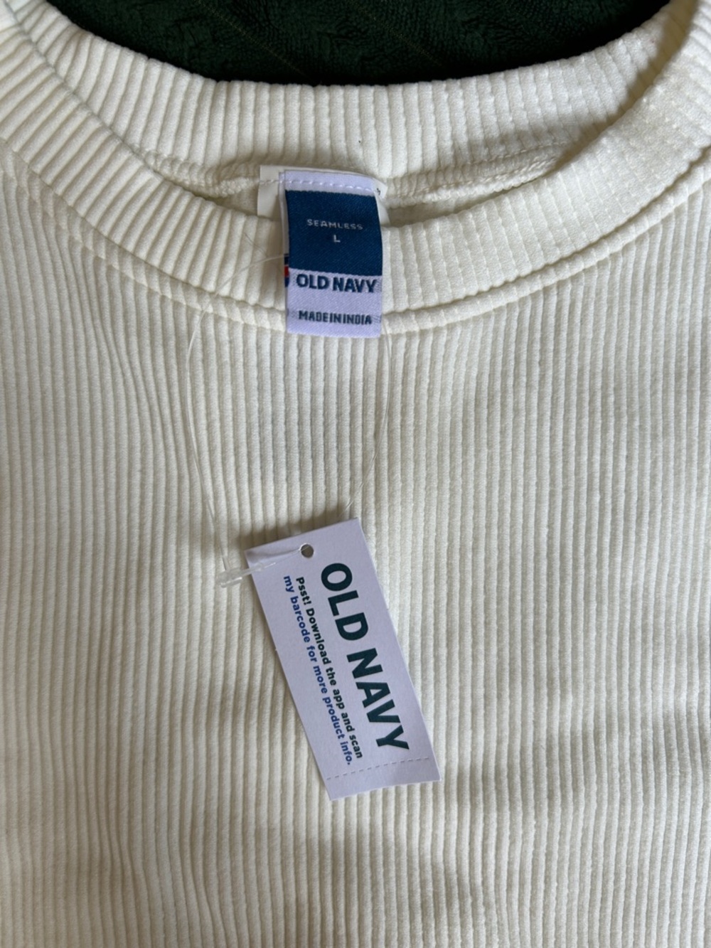 Old Navy Cream Ribbed Tee - Picture 4 of 5